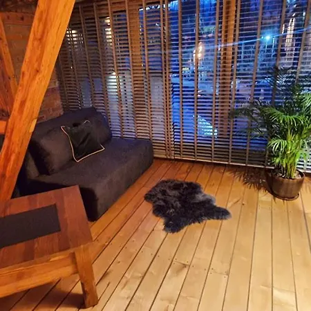 Dom Pod Lipa בית נופש *