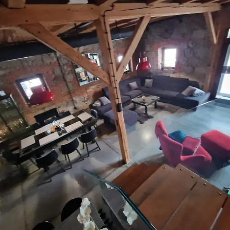 בית נופש Dom Pod Lipa