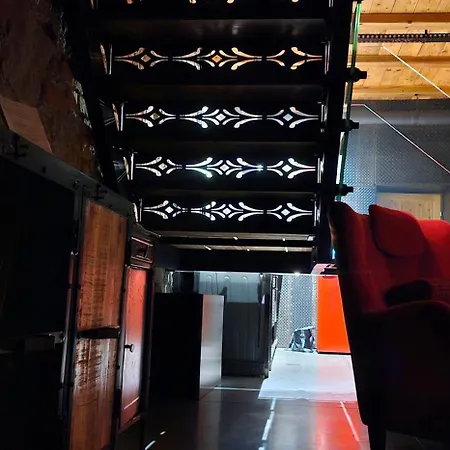 Dom Pod Lipa בית נופש